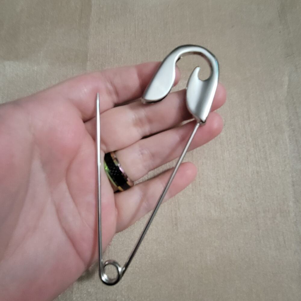 Oversized safety pin hair bun pin